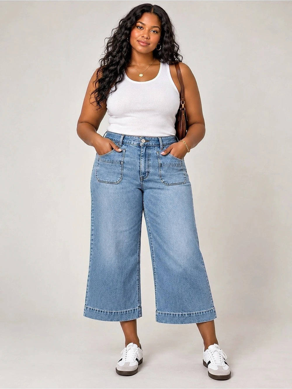 Nurture by Westbound Petites Wide Leg Cropped Jeans Blue Size 12P